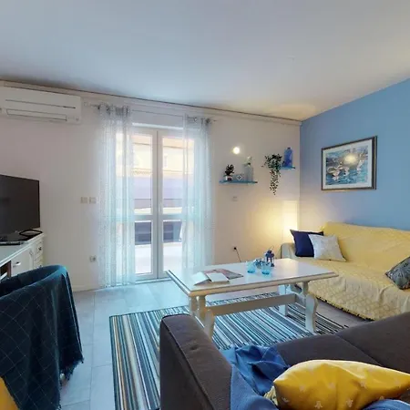 Stella Deluxe Superior 5 Star Apartment, Your Piece Of Heaven By The Sea & Park, With Sea View * Novigrad Istria
